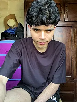 Snapshot of Axel-Mejia chatting on November 10, 6:29 pm Axel-Mejia online show from November 10, 6:29 pm