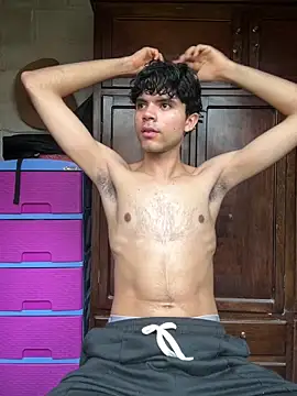 Axel-Mejia online show from December 22, 7:44 pm