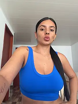 AnaaFaith  online show from July 10, 6:32 pm