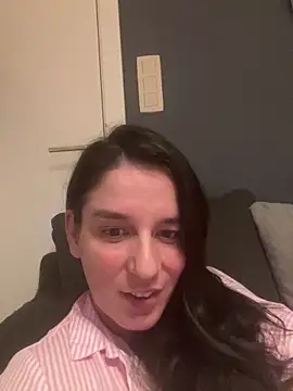 Snapshot of hottyFcup chatting on October 21, 6:30 pm hottyFcup online show from October 21, 6:30 pm