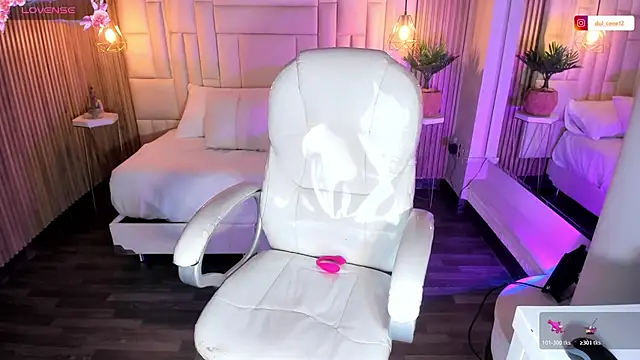 DulceGreem online show from November 13, 11:53 am