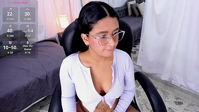 emma morrison online show from October 2, 2:18 am