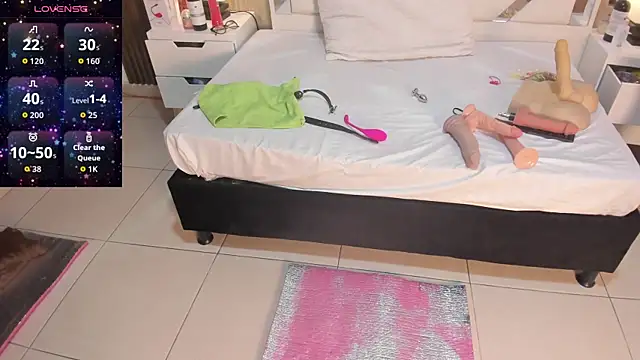 VanessaHard as online show from November 22, 8:19 pm