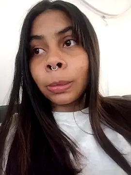 theLayla DH online show from October 3, 1:08 pm