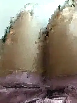 Snapshot of Anamika-singhania chatting on December 15, 7:45 am Anamika-singhania online show from December 15, 7:45 am