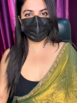 Snapshot of best_couple19 chatting on November 9, 11:19 am best couple19 online show from November 9, 11:19 am