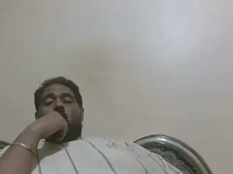 elpoop7305 online show from November 18, 11:37 pm