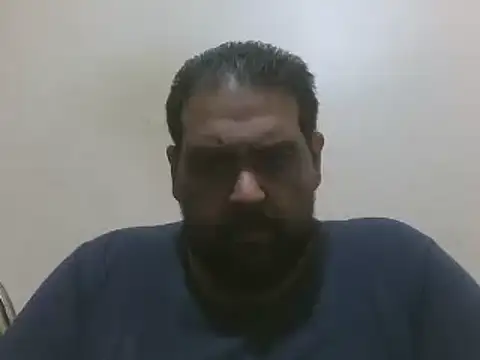 elpoop7305 online show from December 3, 9:13 pm