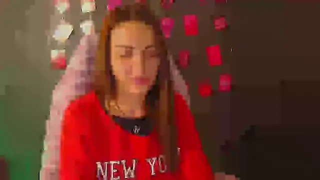 Aurora Loveu online show from November 4, 11:37 pm