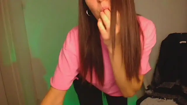 Aurora Loveu online show from November 20, 8:03 am