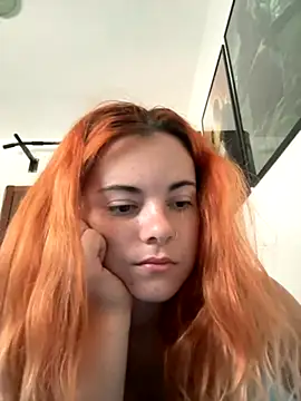 yourfoxy2897 online show from September 24, 11:46 am
