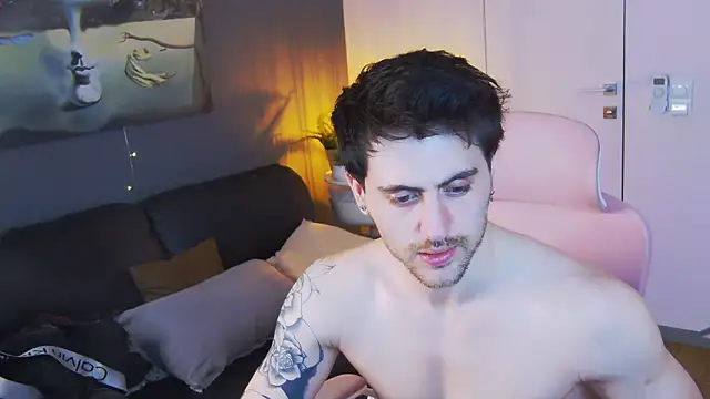 Oscar Miller  online show from March 22, 9:18 pm