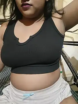 Malikaa-baby5 online show from June 14, 8:00 pm
