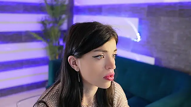 Indira jo online show from October 1, 4:07 am
