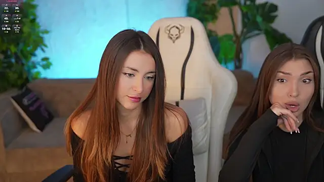 Snapshot of Luna_secretgirl chatting on October 23, 7:07 am Luna secretgirl online show from October 23, 7:07 am