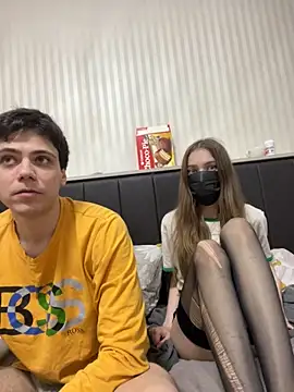 lovburger online show from May 8, 4:34 pm