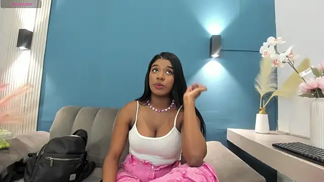 KendraChavez  online show from March 24, 9:42 pm