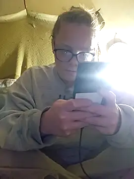 Snapshot of countrymomma chatting on November 13, 2:21 am countrymomma online show from November 13, 2:21 am