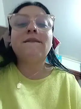 megan fox5 online show from December 4, 4:22 am