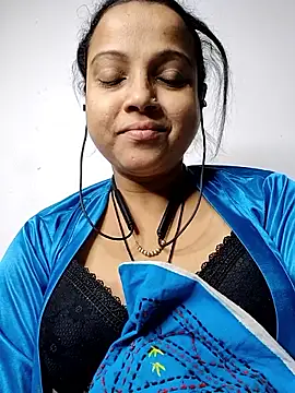 hornypiu697 online show from September 22, 6:10 pm