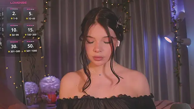 Snapshot of liza_whisky chatting on September 11, 3:56 pm liza whisky online show from September 11, 3:56 pm