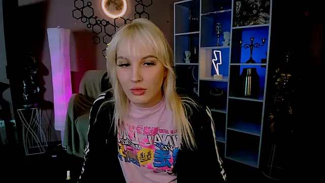 Snapshot of marta_smith chatting on November 29, 8:12 pm marta smith online show from November 29, 8:12 pm