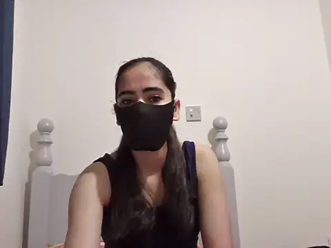 Snapshot of BobtailFormal chatting on December 1, 6:18 am BobtailFormal online show from December 1, 6:18 am