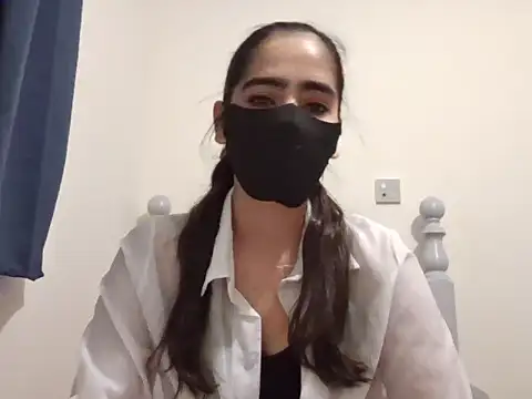 BobtailFormal online show from January 12, 8:41 am