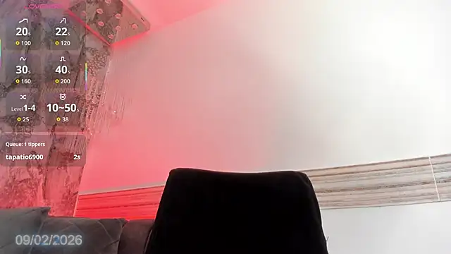 Snapshot of Sophi_Johnson chatting on February 9, 10:14 pm Sophi Johnson online show from February 9, 10:14 pm