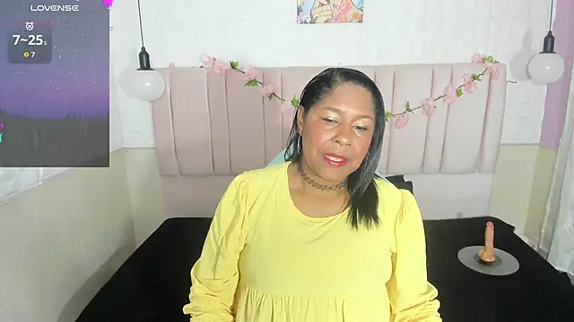 mya blaze online show from November 8, 12:49 pm