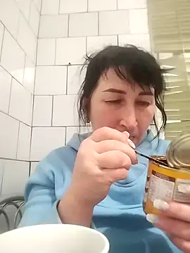 Snapshot of Funny_Karina chatting on January 16, 6:56 pm Funny Karina online show from January 16, 6:56 pm