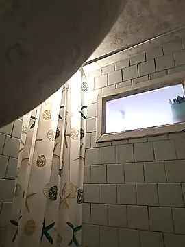 Snapshot of Funny_Karina chatting on February 3, 6:40 am Funny Karina online show from February 3, 6:40 am