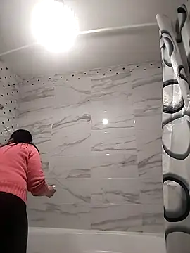 Snapshot of Funny_Karina chatting on February 15, 9:41 am Funny Karina online show from February 15, 9:41 am