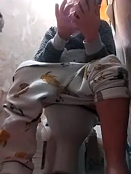 Snapshot of Funny_Karina chatting on March 6, 6:21 am Funny Karina online show from March 6, 6:21 am