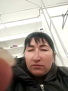 Snapshot of Funny_Karina chatting on April 6, 9:43 am Funny Karina online show from April 6, 9:43 am