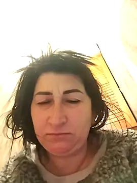 Snapshot of Funny_Karina chatting on April 14, 5:02 am Funny Karina online show from April 14, 5:02 am