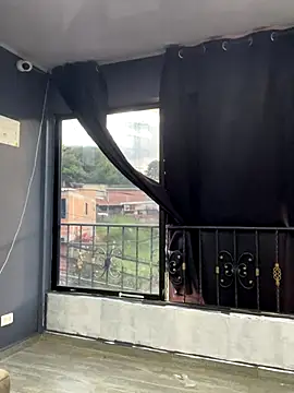 Damartinez27 online show from September 15, 9:59 pm