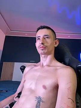 Damartinez27 online show from September 22, 6:43 pm