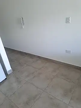 missapril0101 online show from March 18, 2:31 pm