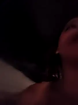 Snapshot of Mia-sensual chatting on October 11, 4:33 am Mia-sensual online show from October 11, 4:33 am