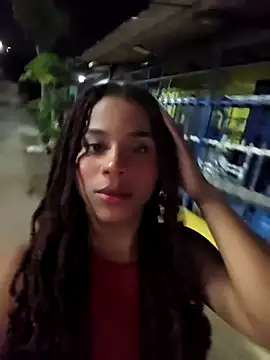 Snapshot of Mia-sensual chatting on October 14, 4:35 am Mia-sensual online show from October 14, 4:35 am