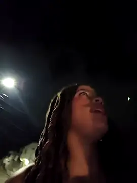 Snapshot of Mia-sensual chatting on October 15, 4:23 am Mia-sensual online show from October 15, 4:23 am