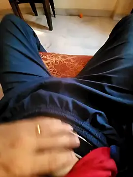 Snapshot of coupleyug chatting on September 9, 10:04 am coupleyug online show from September 9, 10:04 am