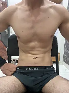 coupleyug online show from April 15, 4:36 pm