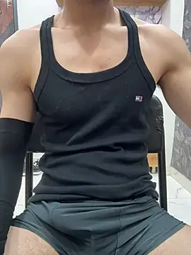 coupleyug online show from April 26, 5:38 am