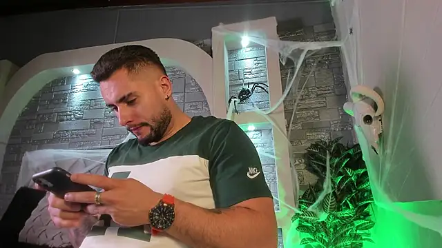 dominic de luca online show from October 21, 3:07 am