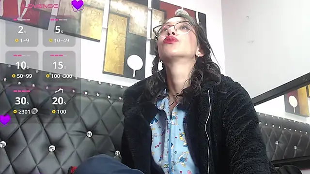Snapshot of Engeelll chatting on March 19, 6:12 pm Engeelll online show from March 19, 6:12 pm