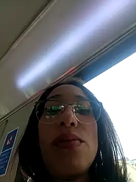 Snapshot of Engeelll chatting on March 25, 6:25 pm Engeelll online show from March 25, 6:25 pm