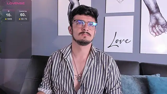 AaronFuentes7 online show from October 5, 1:20 pm