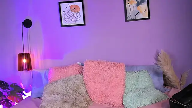 Matias skinny online show from April 4, 8:39 pm